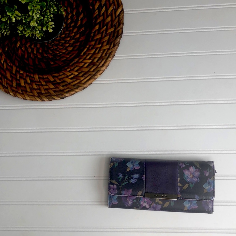 TAHARI| Floral Wallet
